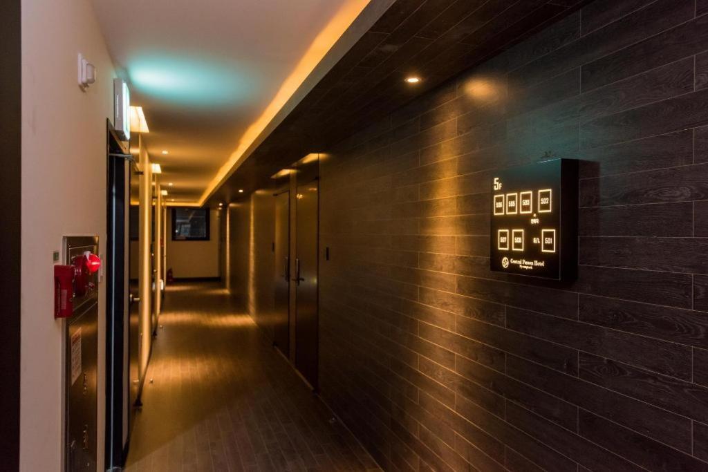 Centralperson Pyeongtaek Hotel Eksteriør billede